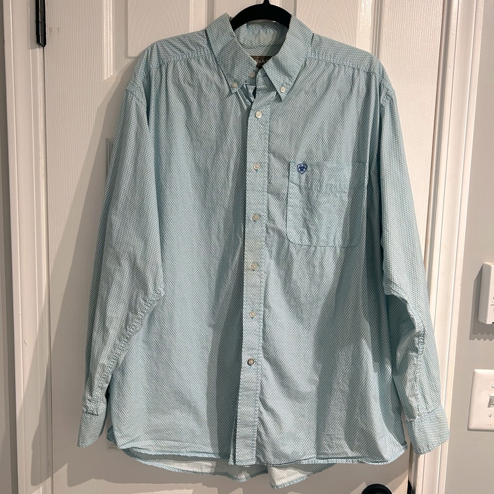 ARIAT Long Sleeve Mens Button Up
